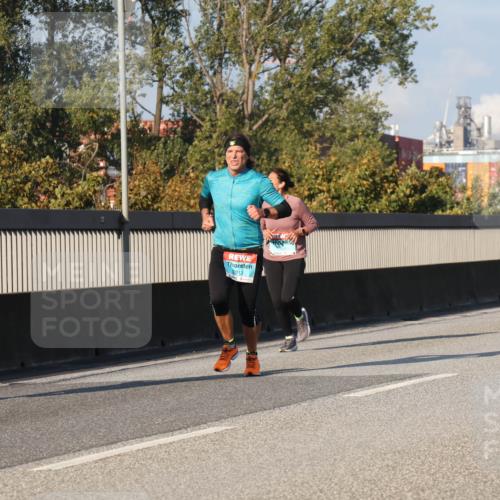 03.10.2025 - Köhlbrandbrückenlauf Luisa Fischer http://msf.ph/oto/9010209 03.10.2025 10:52:12 Position 3 1582, 2913 meine-sportfotos.de