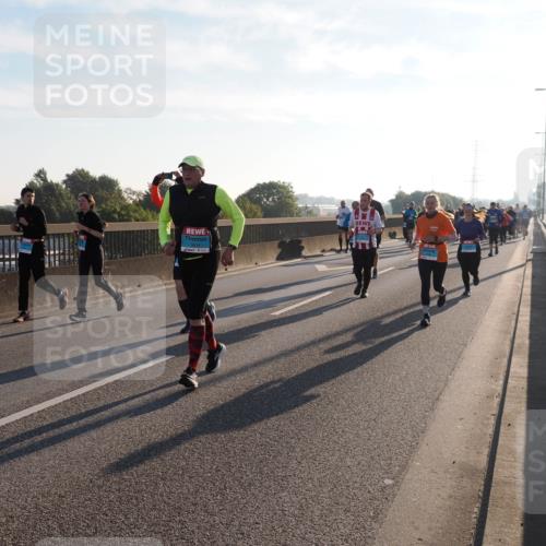 03.10.2025 - Köhlbrandbrückenlauf Fabian Wolf http://msf.ph/oto/9010210 03.10.2025 09:21:28 Position 3  meine-sportfotos.de