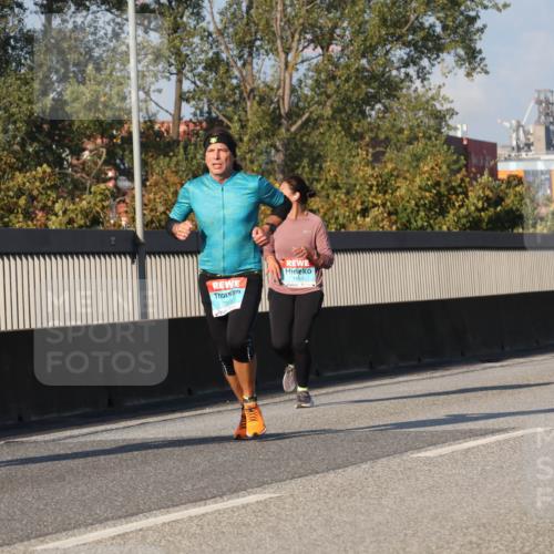 03.10.2025 - Köhlbrandbrückenlauf Luisa Fischer http://msf.ph/oto/9010214 03.10.2025 10:52:13 Position 3 2913, 1189 meine-sportfotos.de