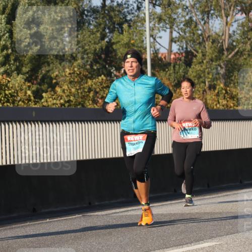 03.10.2025 - Köhlbrandbrückenlauf Luisa Fischer http://msf.ph/oto/9010223 03.10.2025 10:52:13 Position 3 89, 2913 meine-sportfotos.de