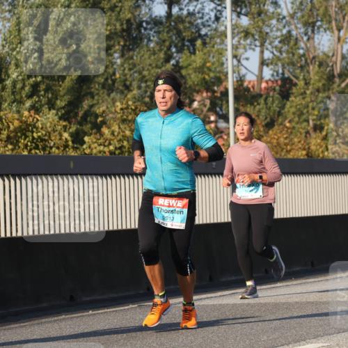 03.10.2025 - Köhlbrandbrückenlauf Luisa Fischer http://msf.ph/oto/9010229 03.10.2025 10:52:14 Position 3 2913 meine-sportfotos.de
