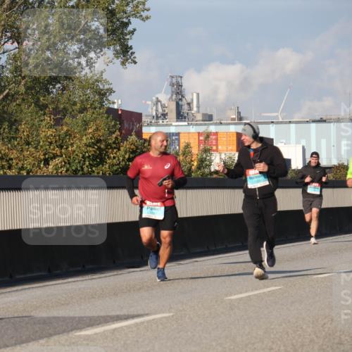 03.10.2025 - Köhlbrandbrückenlauf Luisa Fischer http://msf.ph/oto/9010255 03.10.2025 10:52:15 Position 3 1434 meine-sportfotos.de