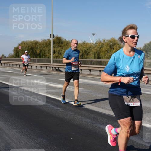 03.10.2025 - Köhlbrandbrückenlauf Julia Fischer http://msf.ph/oto/9010314 03.10.2025 12:55:39 Position 3 5753 meine-sportfotos.de