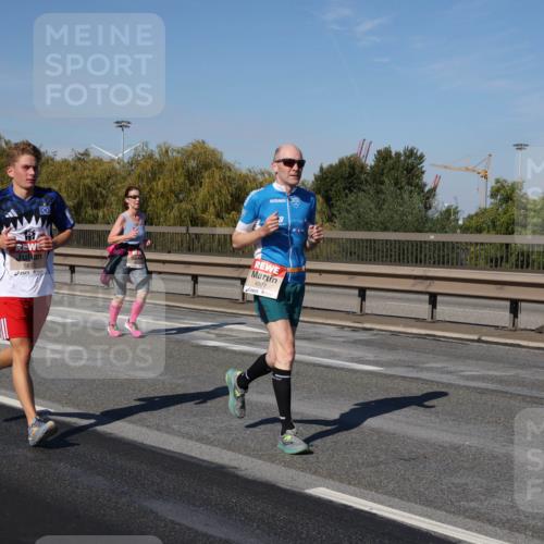 03.10.2025 - Köhlbrandbrückenlauf Julia Fischer http://msf.ph/oto/9010331 03.10.2025 12:55:45 Position 3 581, 4597 meine-sportfotos.de