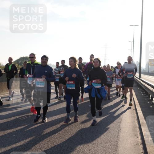 03.10.2025 - Köhlbrandbrückenlauf Fabian Wolf http://msf.ph/oto/9010378 03.10.2025 09:21:40 Position 3 2140, 2078, 1147 meine-sportfotos.de