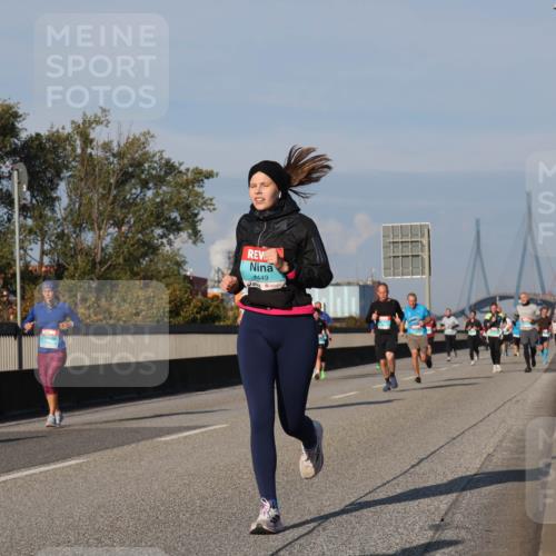 03.10.2025 - Köhlbrandbrückenlauf Luisa Fischer http://msf.ph/oto/9010415 03.10.2025 10:52:27 Position 3 449 meine-sportfotos.de