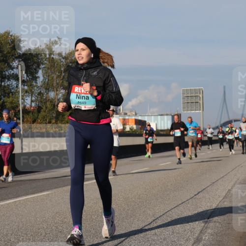 03.10.2025 - Köhlbrandbrückenlauf Luisa Fischer http://msf.ph/oto/9010422 03.10.2025 10:52:27 Position 3 1449 meine-sportfotos.de
