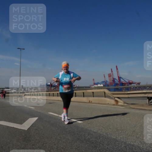 03.10.2025 - Köhlbrandbrückenlauf Matties Gatica Varas http://msf.ph/oto/9010447 03.10.2025 13:10:29 Position 2  meine-sportfotos.de