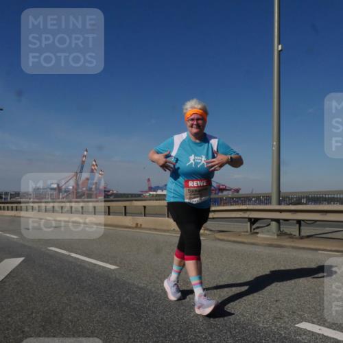 03.10.2025 - Köhlbrandbrückenlauf Matties Gatica Varas http://msf.ph/oto/9010465 03.10.2025 13:10:31 Position 2  meine-sportfotos.de