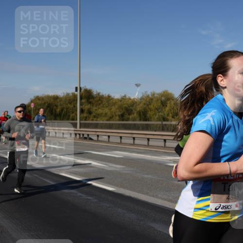 03.10.2025 - Köhlbrandbrückenlauf Julia Fischer http://msf.ph/oto/9010519 03.10.2025 12:56:19 Position 3 4845 meine-sportfotos.de