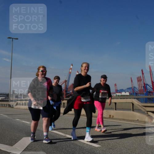 03.10.2025 - Köhlbrandbrückenlauf Matties Gatica Varas http://msf.ph/oto/9010544 03.10.2025 13:10:49 Position 2  meine-sportfotos.de