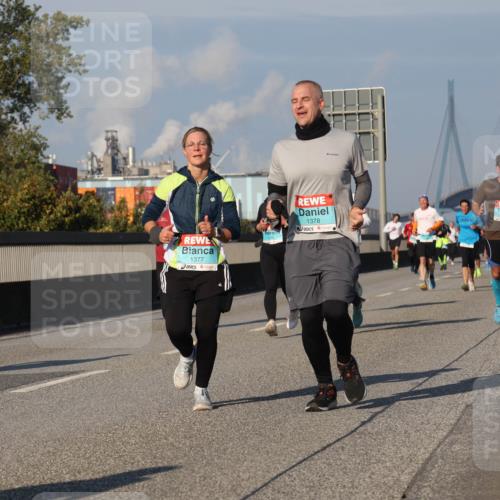 03.10.2025 - Köhlbrandbrückenlauf Luisa Fischer http://msf.ph/oto/9010557 03.10.2025 10:52:37 Position 3 1377, 1378 meine-sportfotos.de