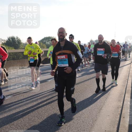 03.10.2025 - Köhlbrandbrückenlauf Fabian Wolf http://msf.ph/oto/9010559 03.10.2025 09:21:47 Position 3 1433, 11, 1925, 1941 meine-sportfotos.de