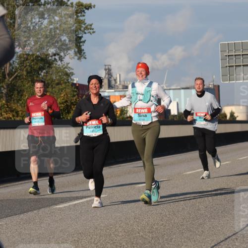 03.10.2025 - Köhlbrandbrückenlauf Luisa Fischer http://msf.ph/oto/9010605 03.10.2025 10:52:40 Position 3 3603, 1496, 1730, 2903 meine-sportfotos.de