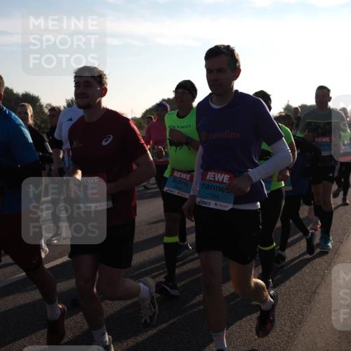 03.10.2025 - Köhlbrandbrückenlauf Fabian Wolf http://msf.ph/oto/9010766 03.10.2025 09:21:54 Position 3 815, 2089, 2984 meine-sportfotos.de