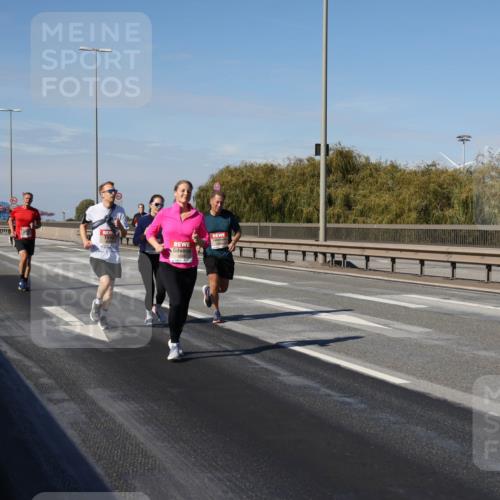 03.10.2025 - Köhlbrandbrückenlauf Julia Fischer http://msf.ph/oto/9010783 03.10.2025 12:57:04 Position 3  meine-sportfotos.de