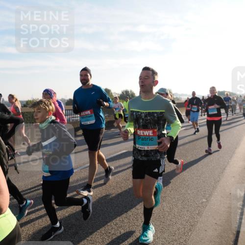 03.10.2025 - Köhlbrandbrückenlauf Fabian Wolf http://msf.ph/oto/9010792 03.10.2025 09:21:56 Position 3 1121, 2512 meine-sportfotos.de