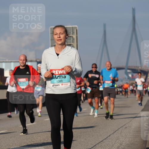 03.10.2025 - Köhlbrandbrückenlauf Luisa Fischer http://msf.ph/oto/9010812 03.10.2025 10:52:58 Position 3 1962, 1395 meine-sportfotos.de