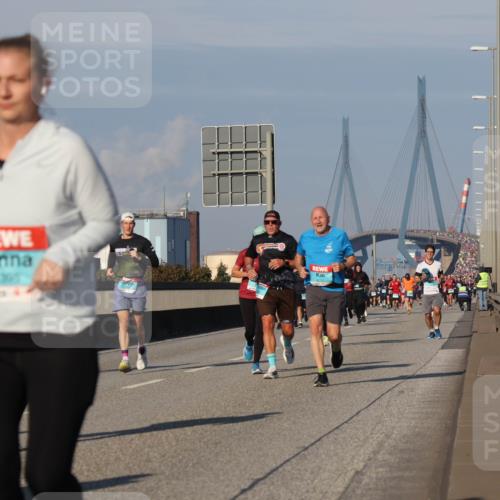 03.10.2025 - Köhlbrandbrückenlauf Luisa Fischer http://msf.ph/oto/9010829 03.10.2025 10:53:00 Position 3 1305 meine-sportfotos.de