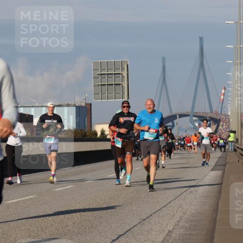 03.10.2025 - Köhlbrandbrückenlauf Luisa Fischer http://msf.ph/oto/9010832 03.10.2025 10:53:00 Position 3 1308 meine-sportfotos.de