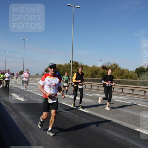 03.10.2025 - Köhlbrandbrückenlauf Julia Fischer http://msf.ph/oto/9010842 03.10.2025 12:57:19 Position 3 4 meine-sportfotos.de