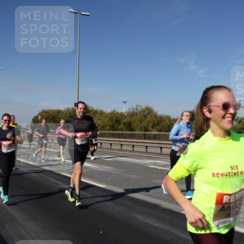 03.10.2025 - Köhlbrandbrückenlauf Julia Fischer http://msf.ph/oto/9010884 03.10.2025 12:57:26 Position 3 502 meine-sportfotos.de