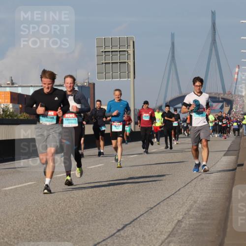 03.10.2025 - Köhlbrandbrückenlauf Luisa Fischer http://msf.ph/oto/9010931 03.10.2025 10:53:09 Position 3 1402 meine-sportfotos.de