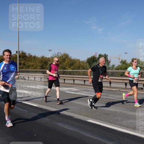 03.10.2025 - Köhlbrandbrückenlauf Julia Fischer http://msf.ph/oto/9010944 03.10.2025 12:57:38 Position 3 4191 meine-sportfotos.de