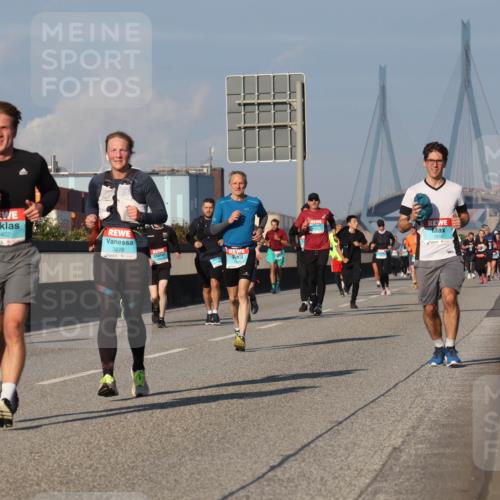 03.10.2025 - Köhlbrandbrückenlauf Luisa Fischer http://msf.ph/oto/9010945 03.10.2025 10:53:10 Position 3 1402, 1516, 3278 meine-sportfotos.de