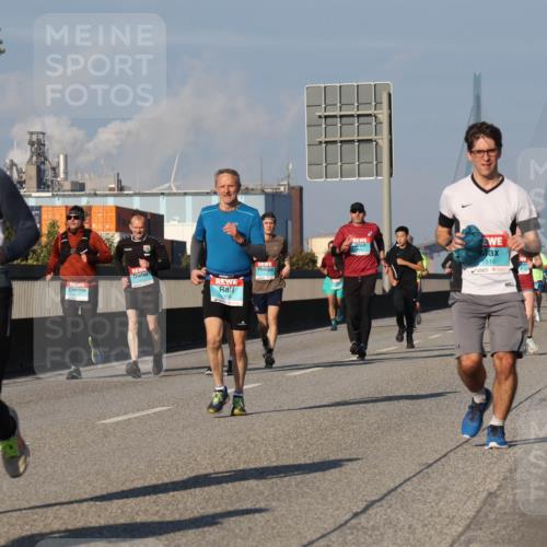 03.10.2025 - Köhlbrandbrückenlauf Luisa Fischer http://msf.ph/oto/9010971 03.10.2025 10:53:12 Position 3 3278, 319, 1516 meine-sportfotos.de