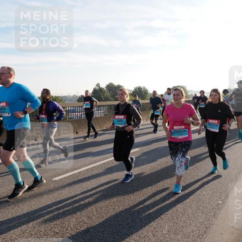 03.10.2025 - Köhlbrandbrückenlauf Fabian Wolf http://msf.ph/oto/9010972 03.10.2025 09:22:03 Position 3 1821, 3239, 2118 meine-sportfotos.de