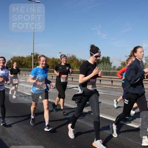 03.10.2025 - Köhlbrandbrückenlauf Julia Fischer http://msf.ph/oto/9010997 03.10.2025 12:57:51 Position 3 6487 meine-sportfotos.de