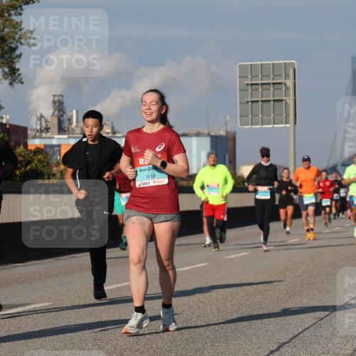 03.10.2025 - Köhlbrandbrückenlauf Luisa Fischer http://msf.ph/oto/9011072 03.10.2025 10:53:21 Position 3 1673, 1410 meine-sportfotos.de
