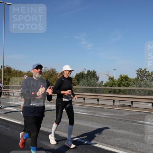 03.10.2025 - Köhlbrandbrückenlauf Julia Fischer http://msf.ph/oto/9011085 03.10.2025 12:58:07 Position 3 4864 meine-sportfotos.de