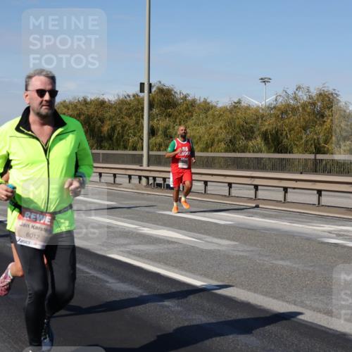 03.10.2025 - Köhlbrandbrückenlauf Julia Fischer http://msf.ph/oto/9011130 03.10.2025 12:58:16 Position 3 6012, 96 meine-sportfotos.de