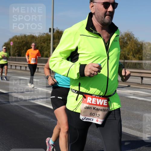 03.10.2025 - Köhlbrandbrückenlauf Julia Fischer http://msf.ph/oto/9011131 03.10.2025 12:58:17 Position 3 6012 meine-sportfotos.de