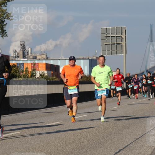 03.10.2025 - Köhlbrandbrückenlauf Luisa Fischer http://msf.ph/oto/9011153 03.10.2025 10:53:28 Position 3 1451, 2814, 2983 meine-sportfotos.de
