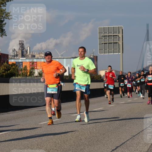 03.10.2025 - Köhlbrandbrückenlauf Luisa Fischer http://msf.ph/oto/9011166 03.10.2025 10:53:29 Position 3 2983 meine-sportfotos.de