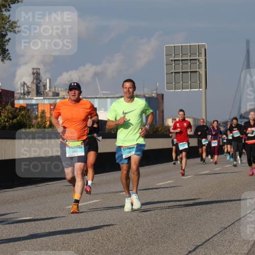 03.10.2025 - Köhlbrandbrückenlauf Luisa Fischer http://msf.ph/oto/9011167 03.10.2025 10:53:29 Position 3 2983 meine-sportfotos.de
