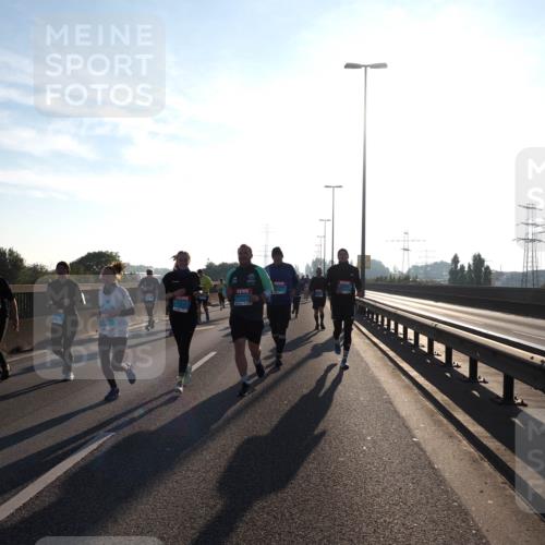 03.10.2025 - Köhlbrandbrückenlauf Fabian Wolf http://msf.ph/oto/9011195 03.10.2025 09:22:12 Position 3  meine-sportfotos.de