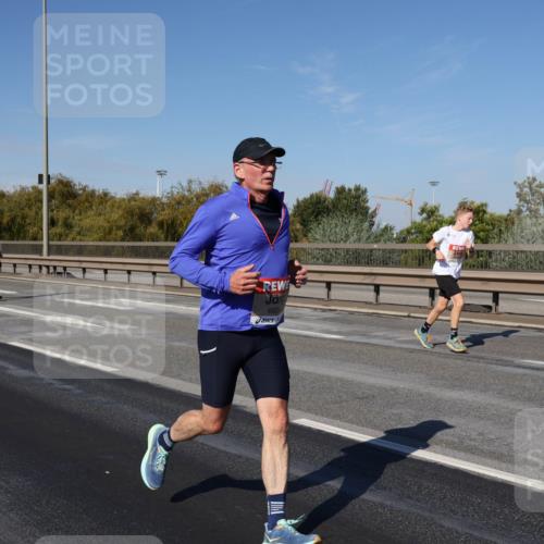 03.10.2025 - Köhlbrandbrückenlauf Julia Fischer http://msf.ph/oto/9011202 03.10.2025 12:58:33 Position 3 660 meine-sportfotos.de