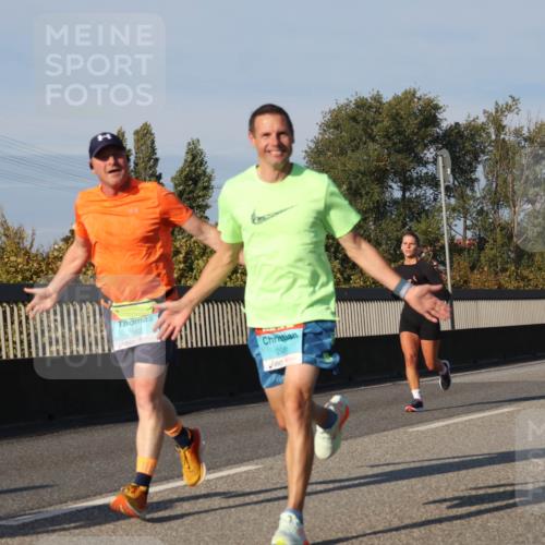 03.10.2025 - Köhlbrandbrückenlauf Luisa Fischer http://msf.ph/oto/9011220 03.10.2025 10:53:34 Position 3 2983, 298 meine-sportfotos.de