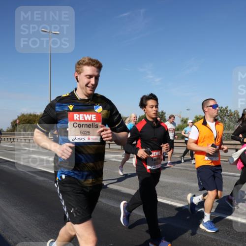 03.10.2025 - Köhlbrandbrückenlauf Julia Fischer http://msf.ph/oto/9011275 03.10.2025 12:58:48 Position 3 5025, 4736 meine-sportfotos.de