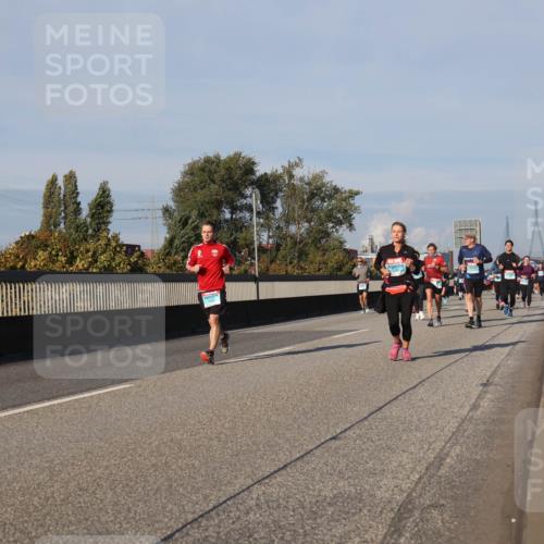 03.10.2025 - Köhlbrandbrückenlauf Luisa Fischer http://msf.ph/oto/9011277 03.10.2025 10:53:40 Position 3  meine-sportfotos.de