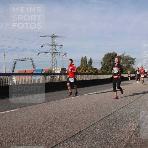 03.10.2025 - Köhlbrandbrückenlauf Luisa Fischer http://msf.ph/oto/9011293 03.10.2025 10:53:41 Position 3  meine-sportfotos.de