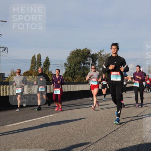 03.10.2025 - Köhlbrandbrückenlauf Luisa Fischer http://msf.ph/oto/9011352 03.10.2025 10:53:46 Position 3 1089 meine-sportfotos.de