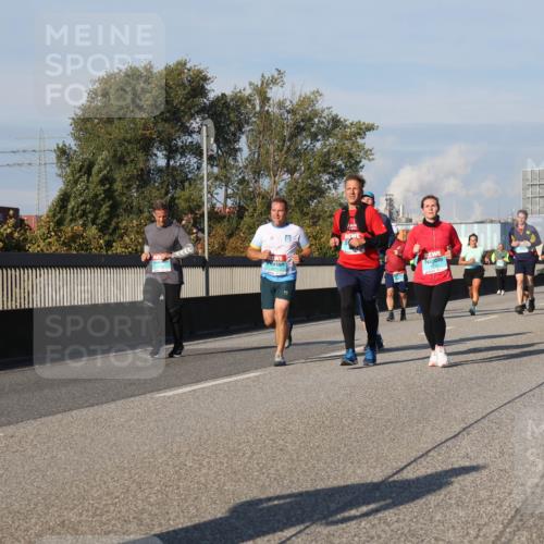 03.10.2025 - Köhlbrandbrückenlauf Luisa Fischer http://msf.ph/oto/9011399 03.10.2025 10:53:51 Position 3  meine-sportfotos.de