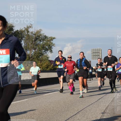 03.10.2025 - Köhlbrandbrückenlauf Luisa Fischer http://msf.ph/oto/9011449 03.10.2025 10:53:55 Position 3 3838 meine-sportfotos.de