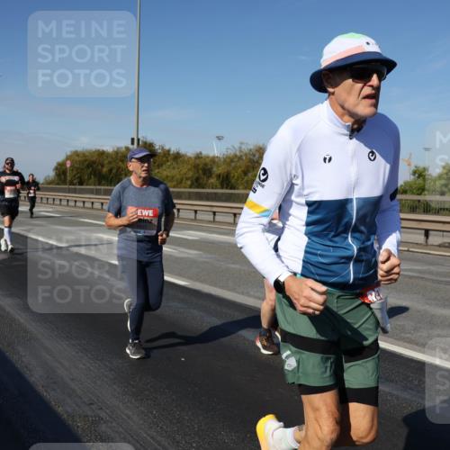 03.10.2025 - Köhlbrandbrückenlauf Julia Fischer http://msf.ph/oto/9011477 03.10.2025 12:59:46 Position 3  meine-sportfotos.de