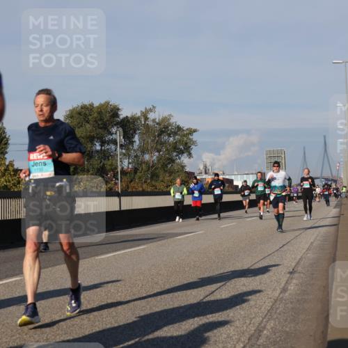 03.10.2025 - Köhlbrandbrückenlauf Luisa Fischer http://msf.ph/oto/9011516 03.10.2025 10:54:02 Position 3 1739 meine-sportfotos.de